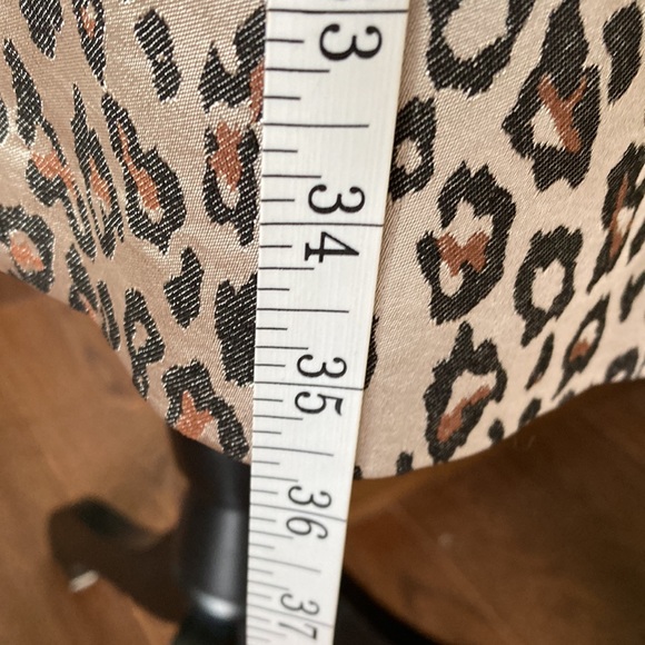 Banana Republic leopard print metallic shift dress - Picture 16 of 16